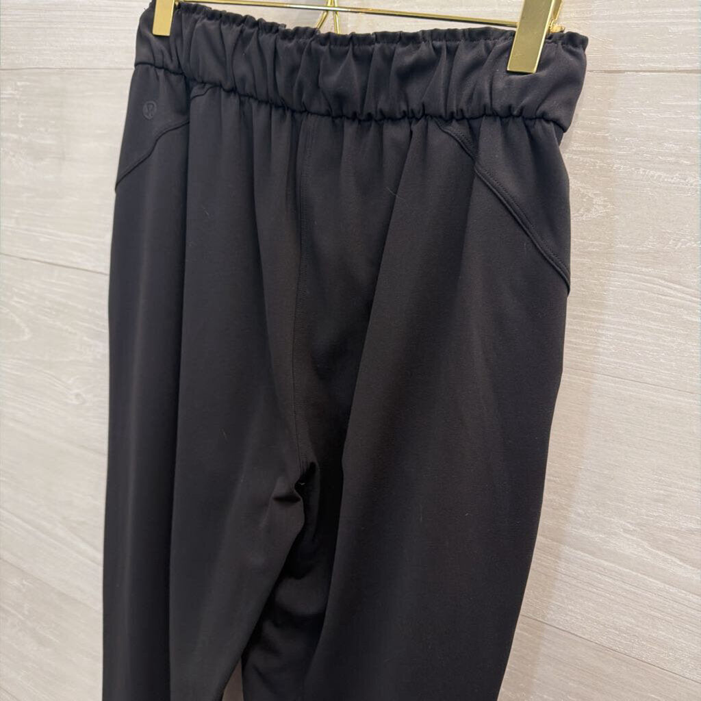 Lululemon Black High Waisted Pull On Joggers 4