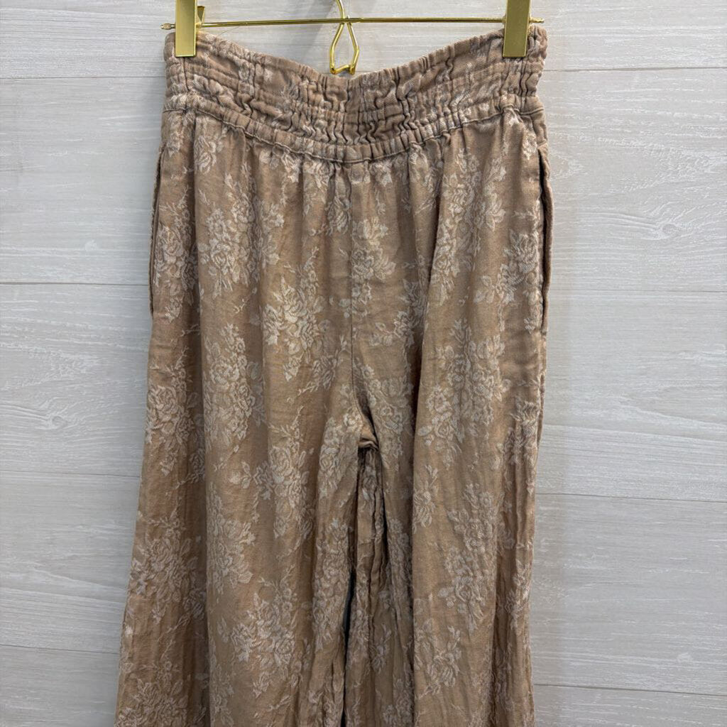 Anthropologie Beige/ White Print Wide Leg Pull On Pants XXS