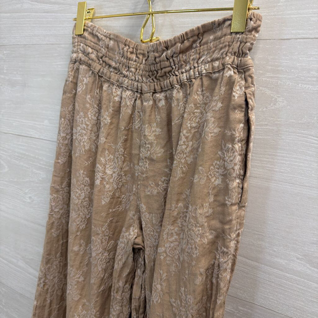 Anthropologie Beige/ White Print Wide Leg Pull On Pants XXS
