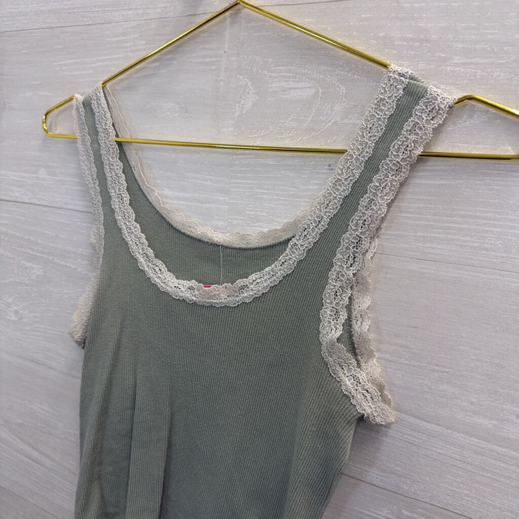 Green Lace Edge Cropped Tank Top Small