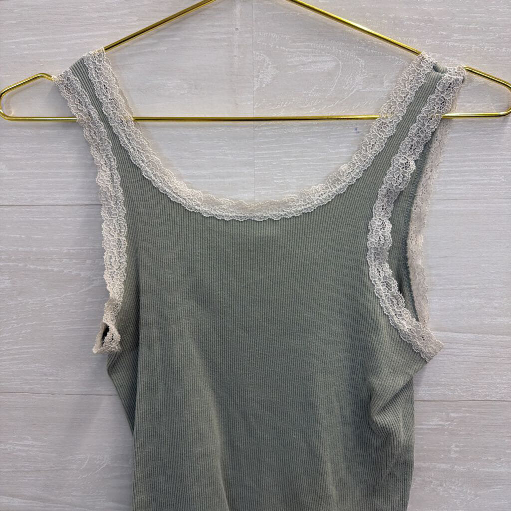 Green Lace Edge Cropped Tank Top Small