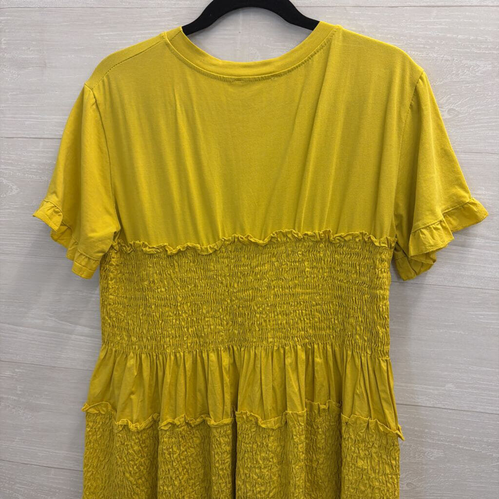 Marisima Green Short Sleeve Tiered Smocked Dress One Size