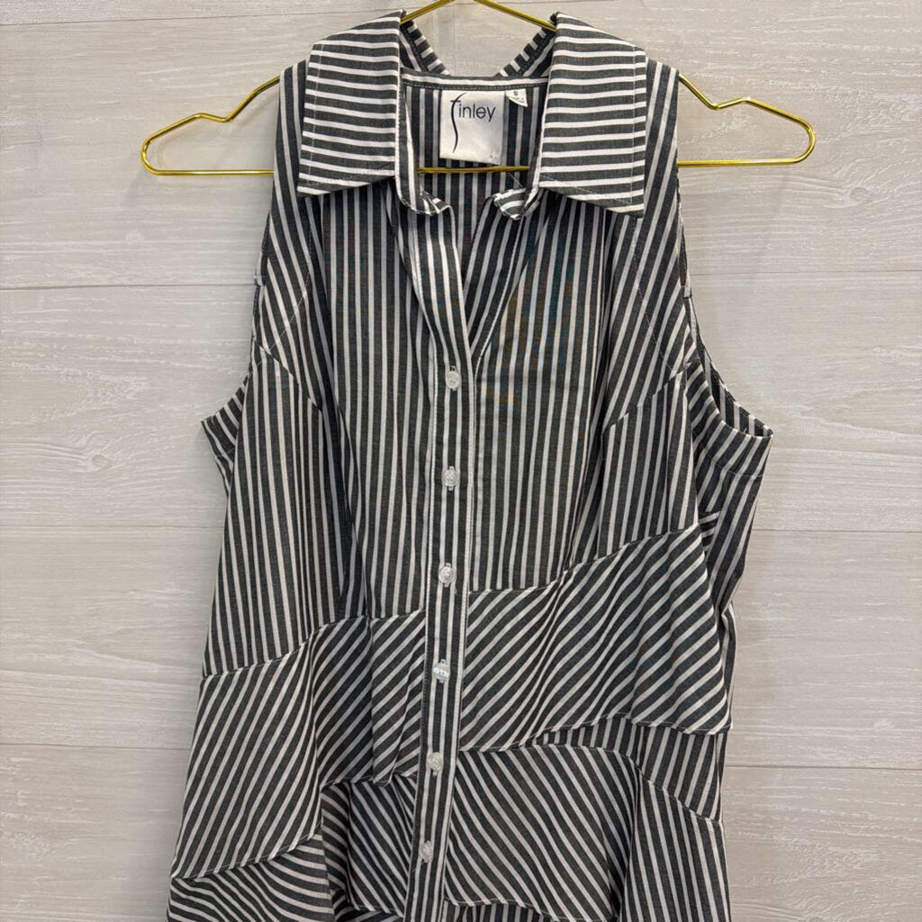 Finley Grey/ White Striped Sleeveless Button Down Top Small