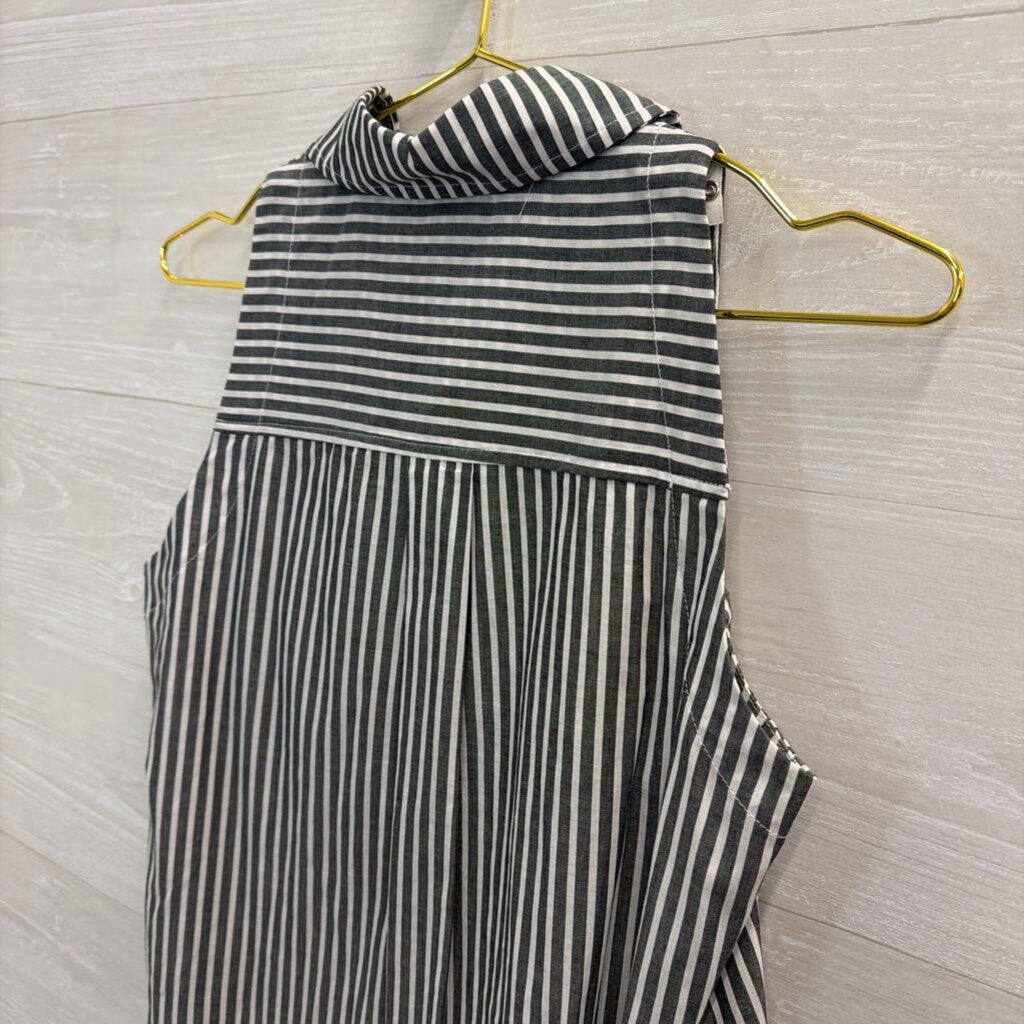 Finley Grey/ White Striped Sleeveless Button Down Top Small