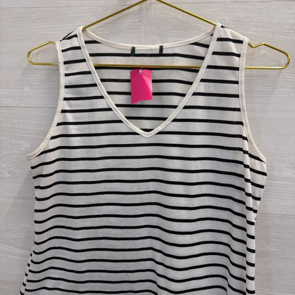 Black/ White Striped Cropped Tank Top Medium