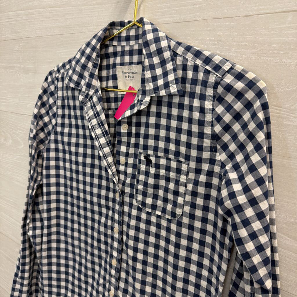 Abercrombie and Fitch Navy/ White Gingham Long Sleeve Button Down Top Small