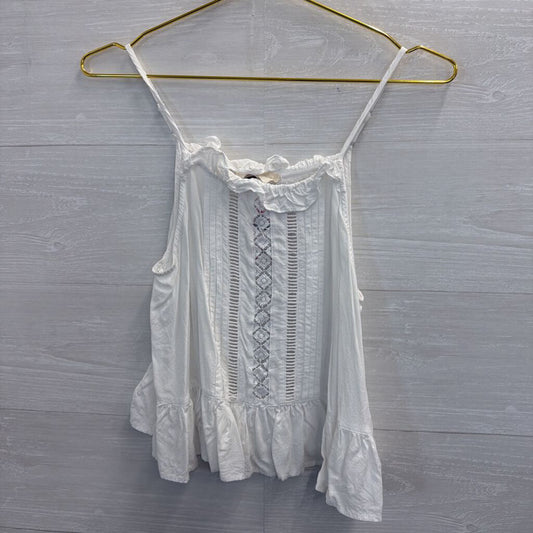 BNDI White Cropped Tank Top Medium