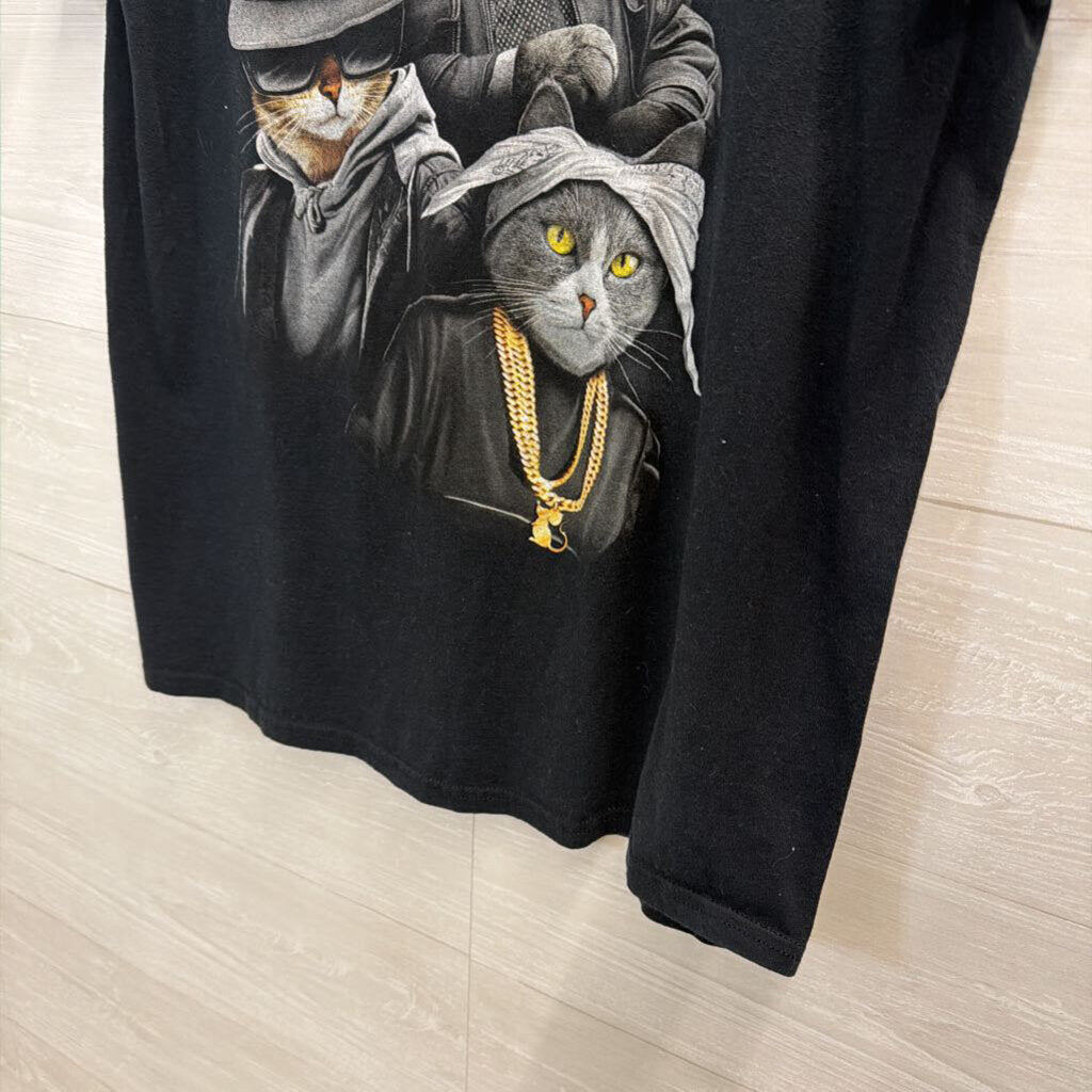 DOM Black Cat Short Sleeve Graphic Tee Large