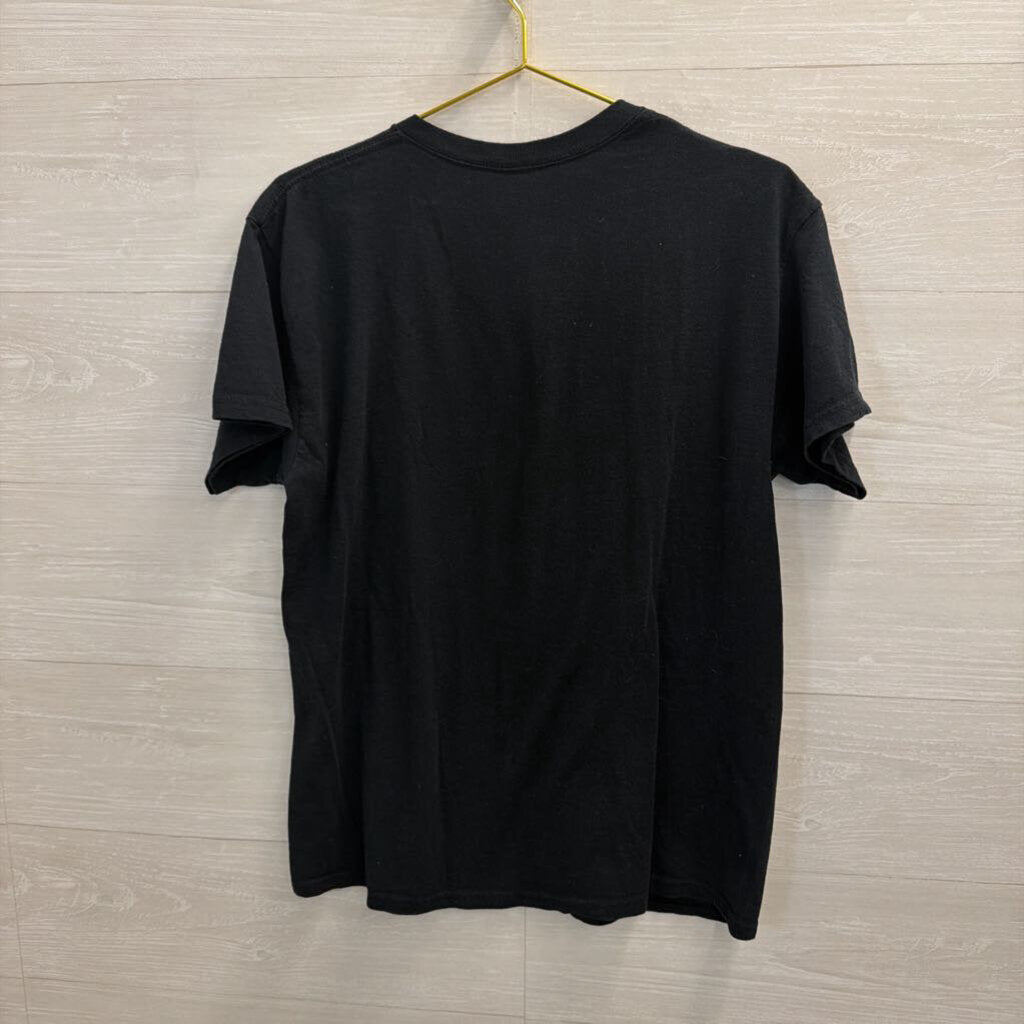 DOM Black Cat Short Sleeve Graphic Tee Large