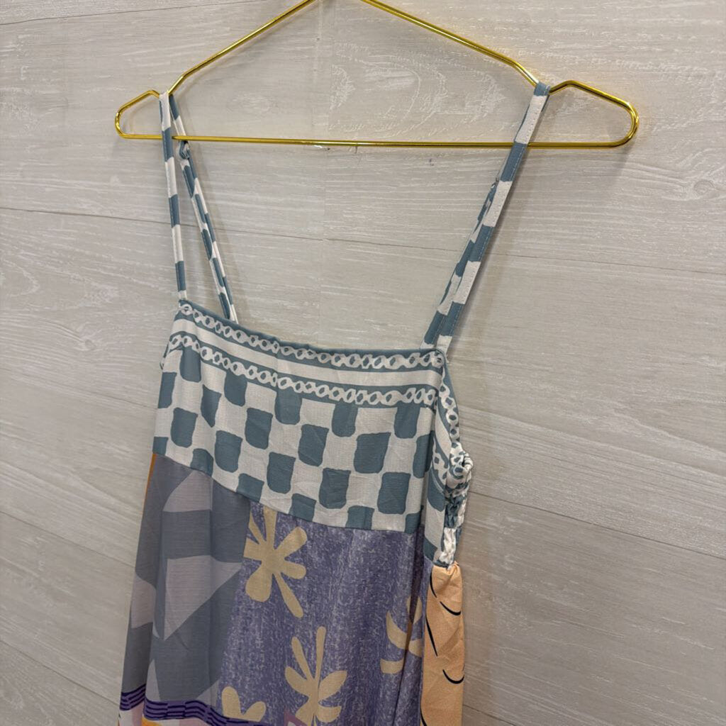 White/ Multi Print Sleeveless Maxi Dress Small