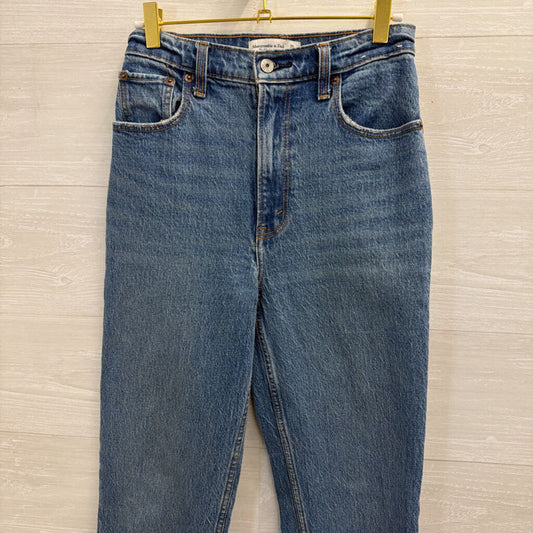 Abercrombie and Fitch Medium Wash The 90s Straight Ultra High Rise Jeans 25