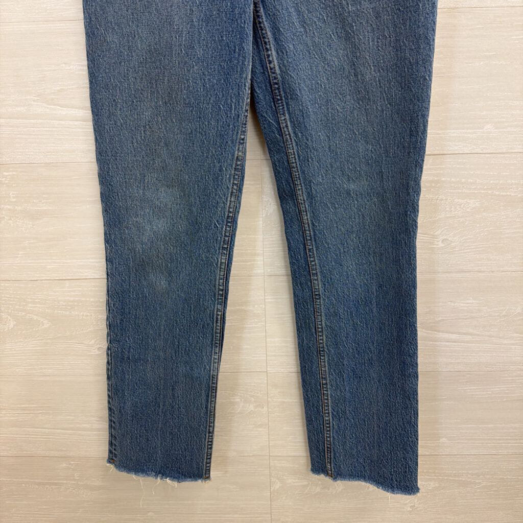 Abercrombie and Fitch Medium Wash The 90s Straight Ultra High Rise Jeans 25