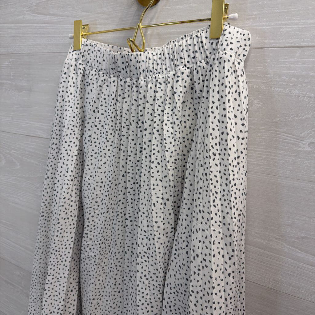 White/ Black Pleated Print Midi Skirt Large