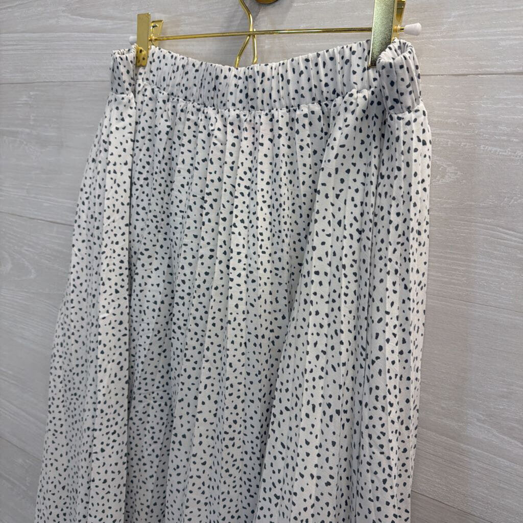 White/ Black Pleated Print Midi Skirt Large