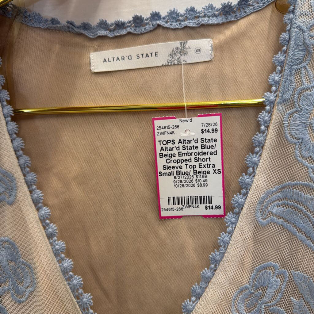 Altar'd State Blue/ Beige Embroidered Cropped Short Sleeve Top Extra Small