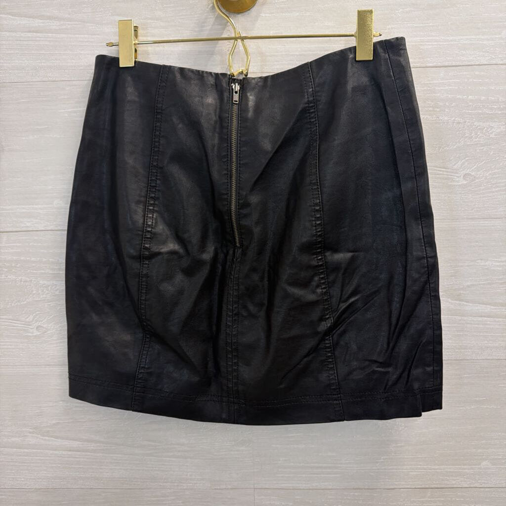 Free People Black Faux Leather Mini Skirt 4