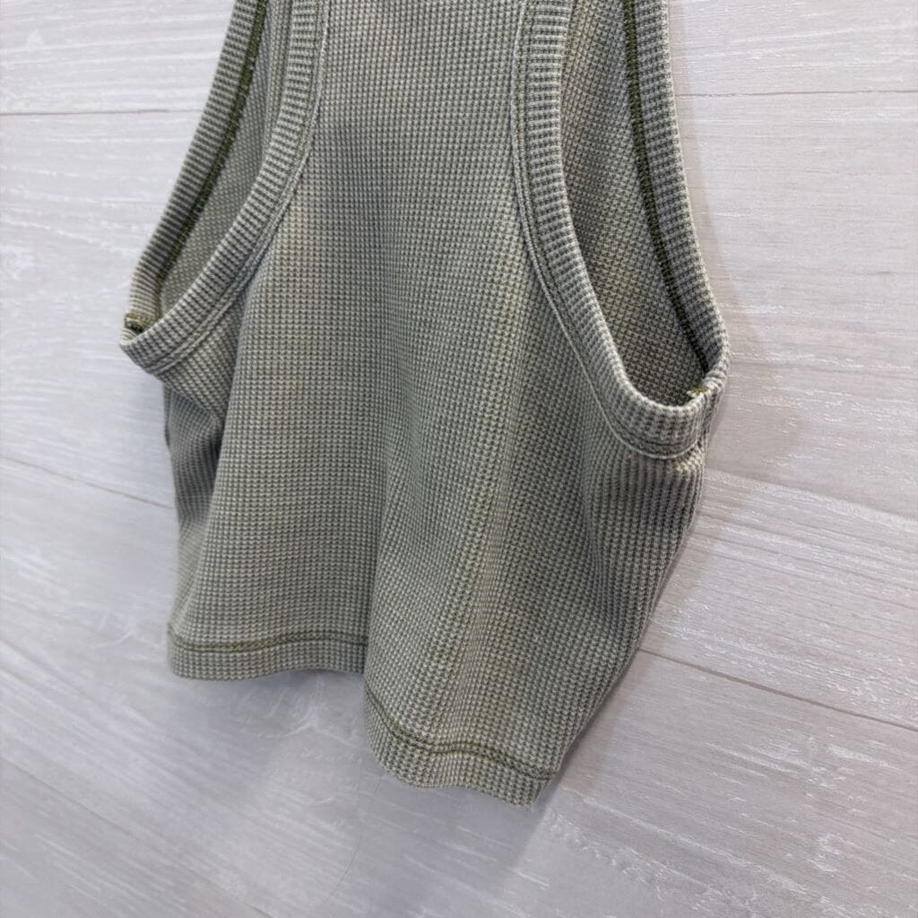 American Eagle Green Cropped Tank Top Medium