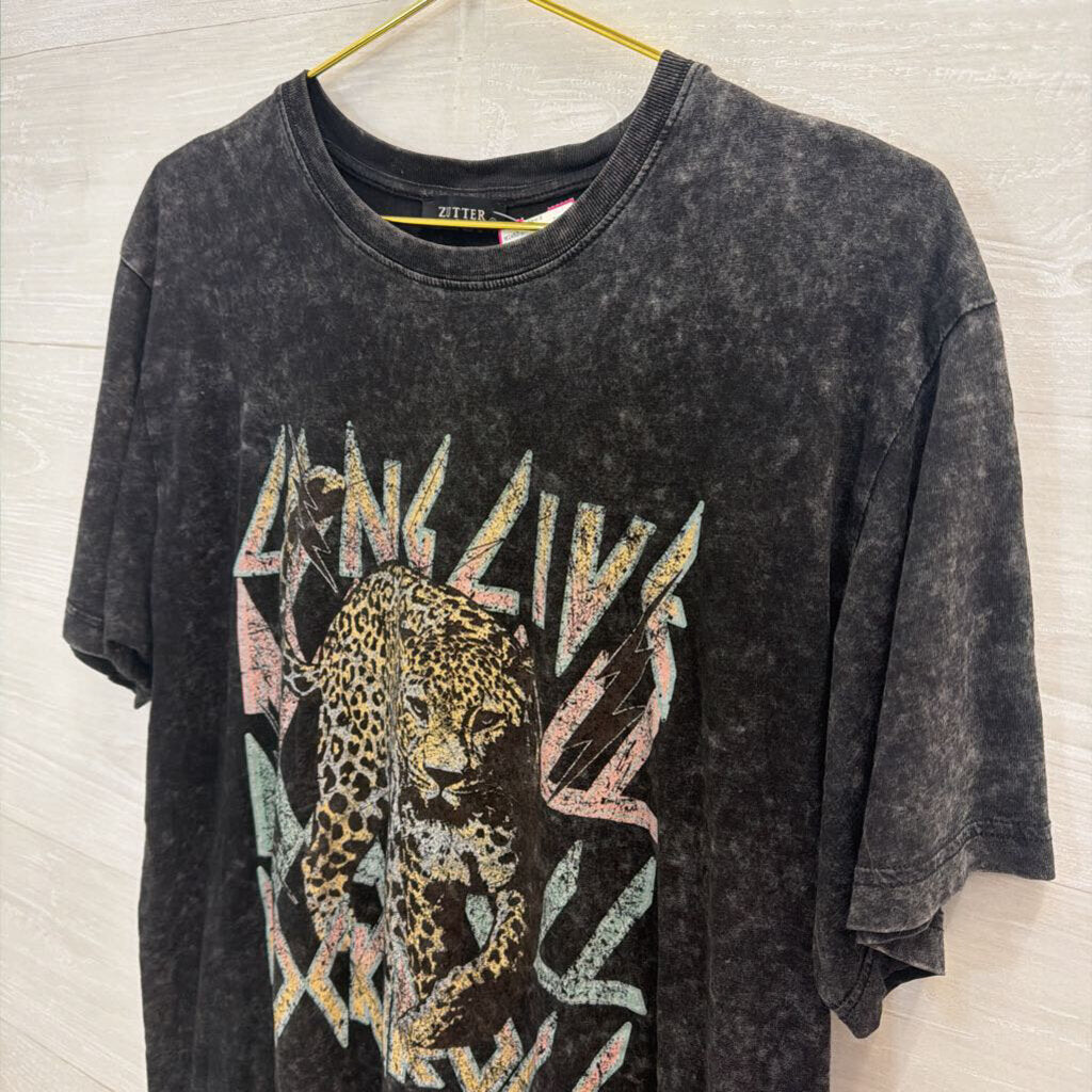 Dark Grey Graphic Tee with Leopard Small