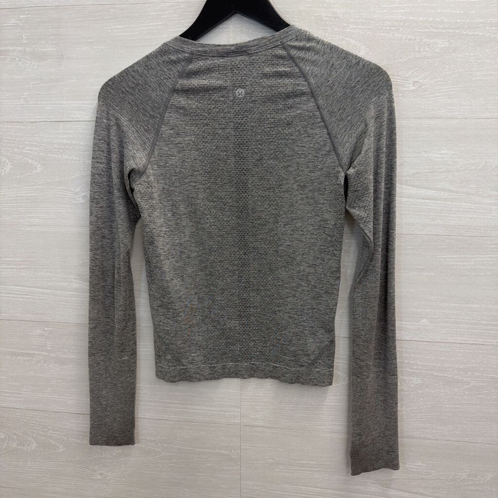 Lululemon Grey Long Sleeve Extra Small