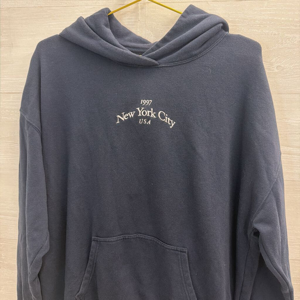 Navy New York City Hoodie Medium