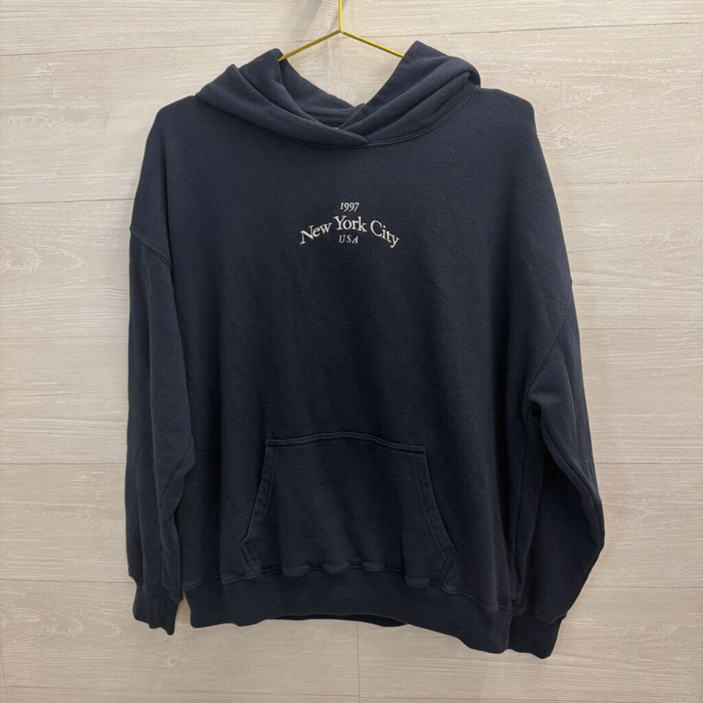 Navy New York City Hoodie Medium
