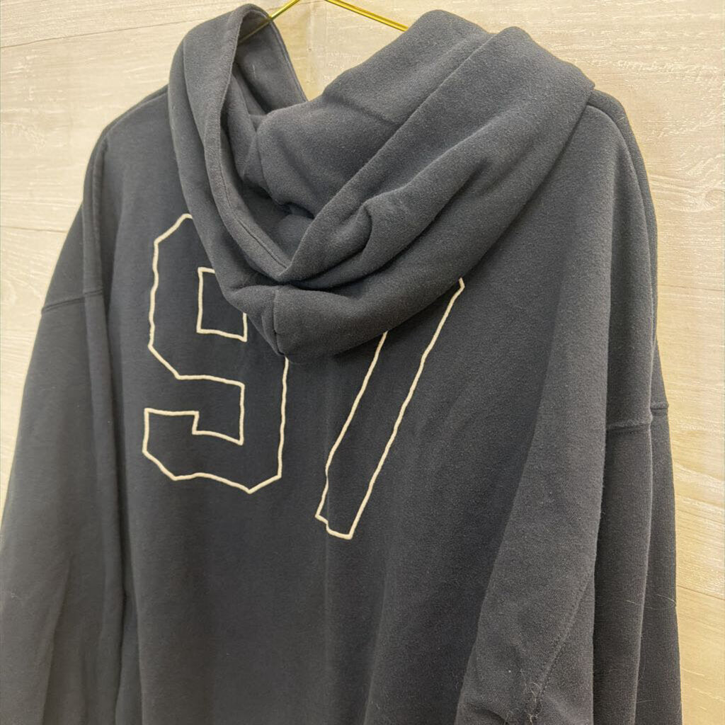 Navy New York City Hoodie Medium