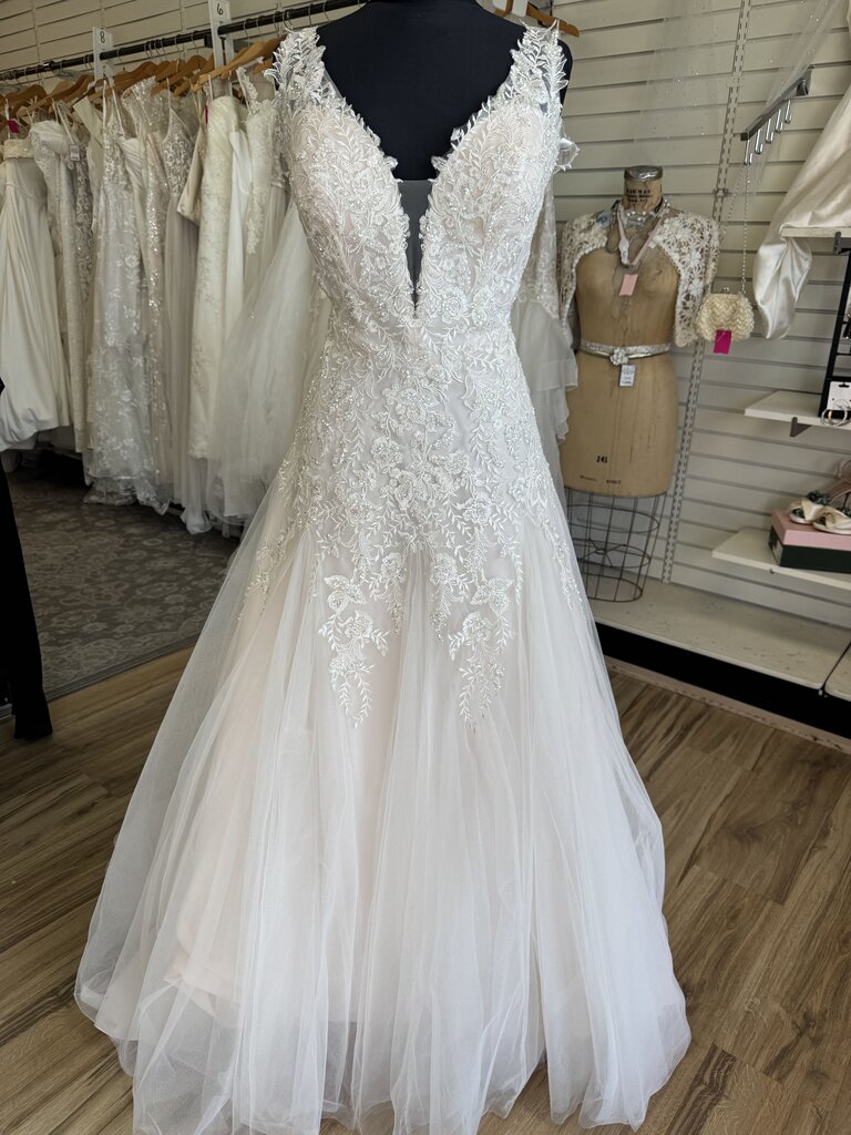 Christina Wu Blush/ Ivory Sequin Lace Bridal Gown 12