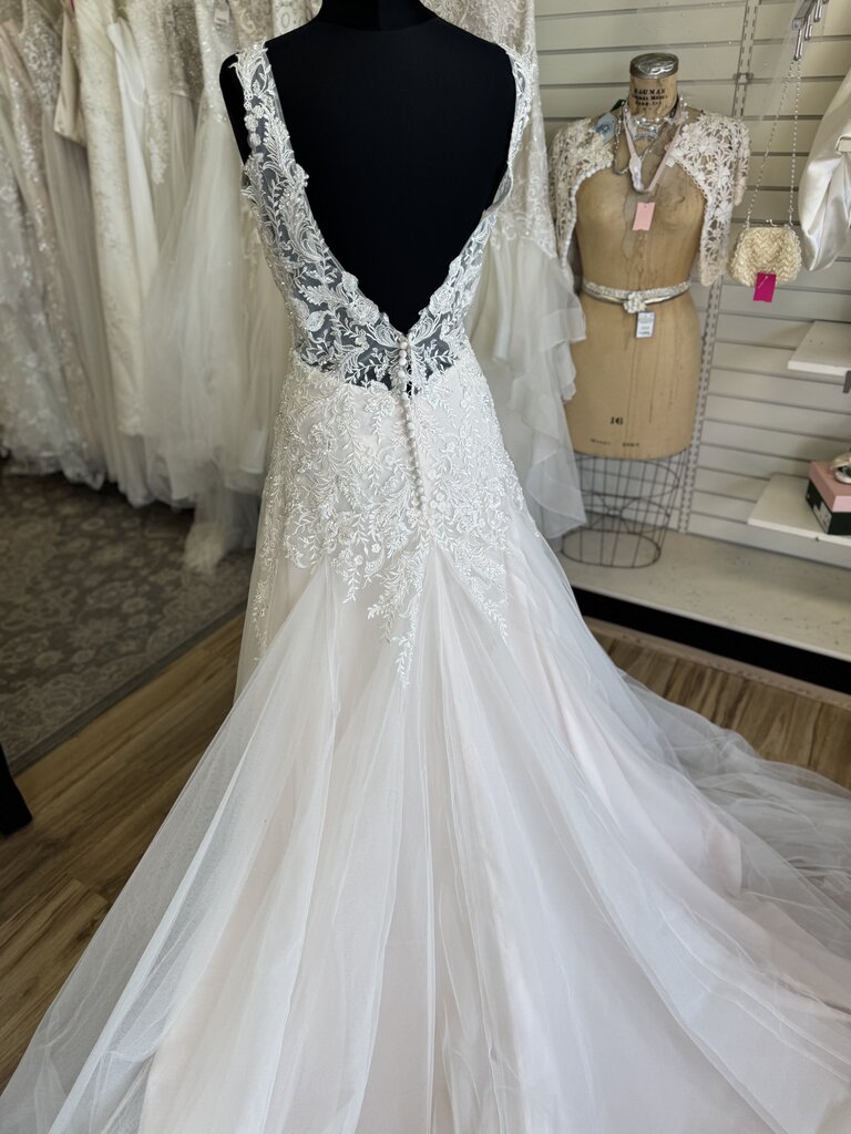 Christina Wu Blush/ Ivory Sequin Lace Bridal Gown 12