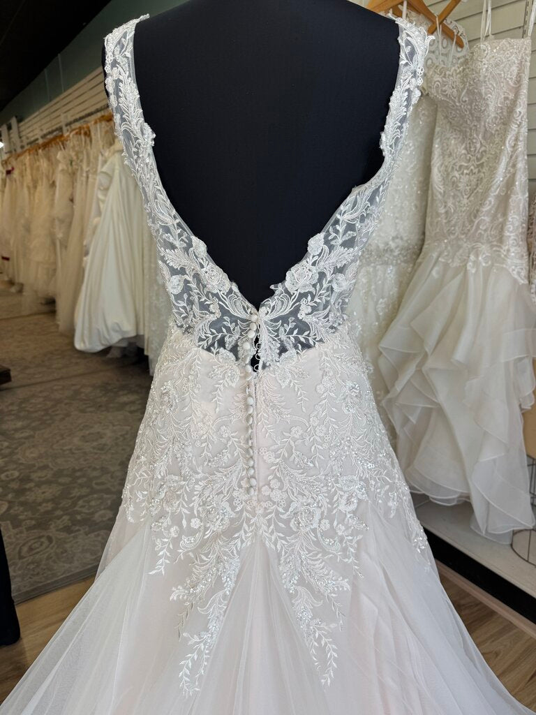 Christina Wu Blush/ Ivory Sequin Lace Bridal Gown 12