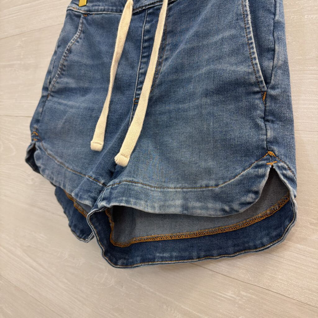 UpWest Medium Wash Denim Pull On Shorts Extra Small