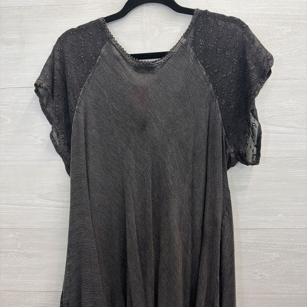 Lapogee Grey Embroidered Short Sleeve Top 1X
