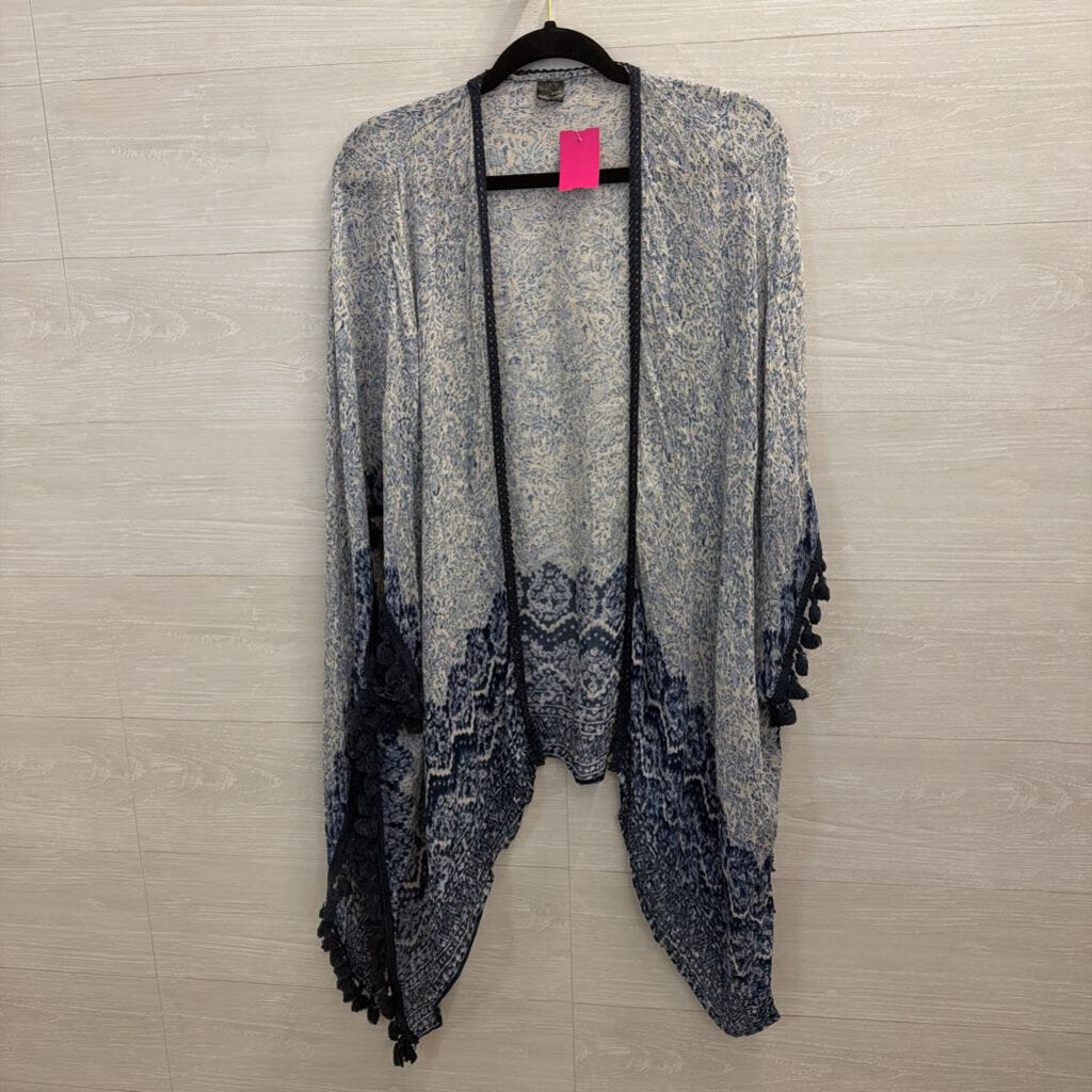 D and Y White/ Blue Print Open Front Kimono Top One Size