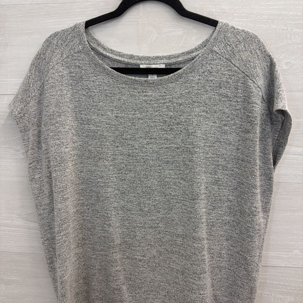 Daily Ritual Grey Short Sleeve Boxy Top Medium