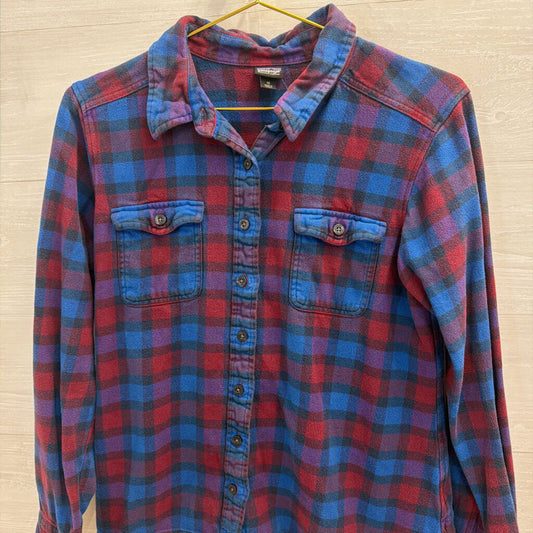 Patagonia Blue/ Red Plaid Long Sleeve Button Down Top 12