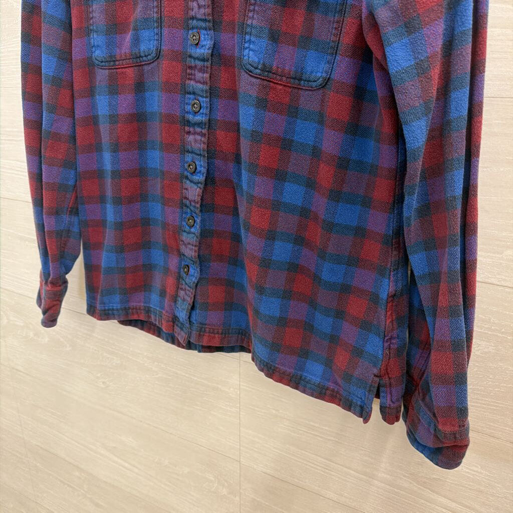 Patagonia Blue/ Red Plaid Long Sleeve Button Down Top 12