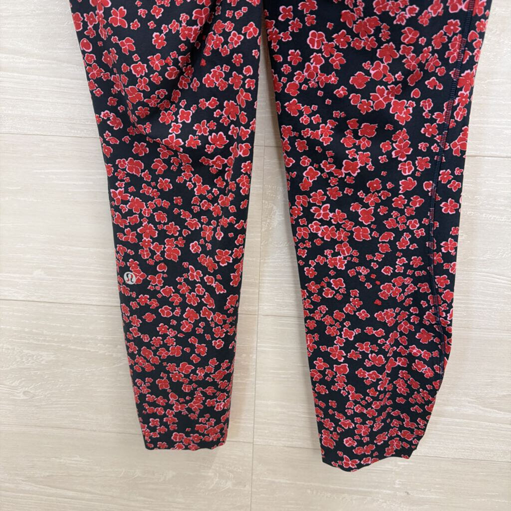 Lululemon Navy/ Pink Floral Print Leggings 8