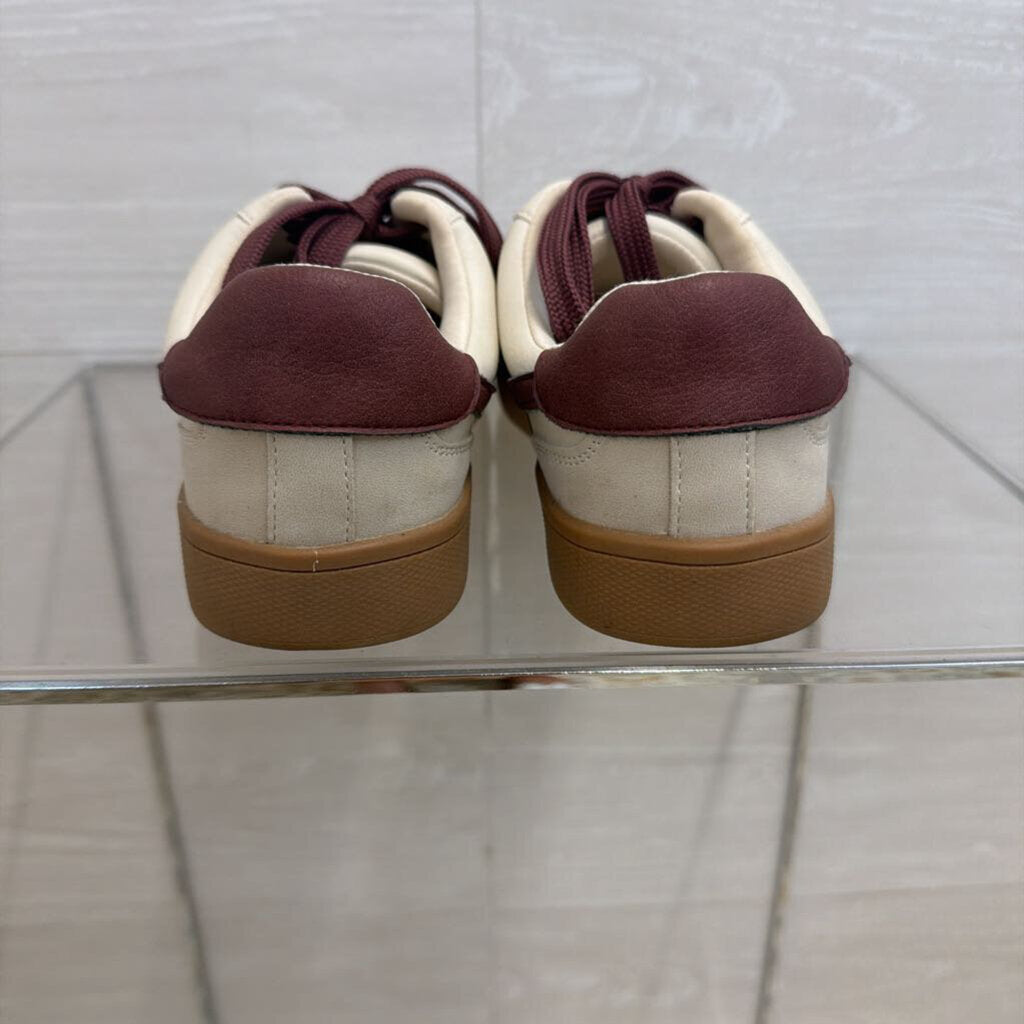 Dolce Vita Cream/ Burgundy Valet Sneakers 6.5
