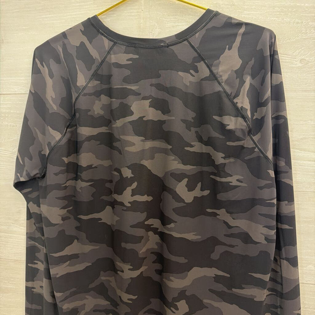 Athleta Black Camo Print Long Sleeve Top Large
