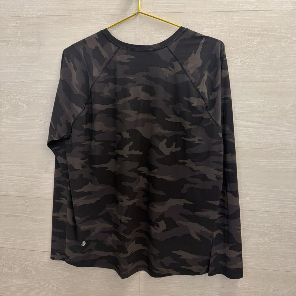 Athleta Black Camo Print Long Sleeve Top Large