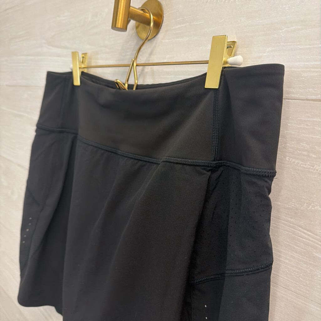 Athleta Black Skort Large