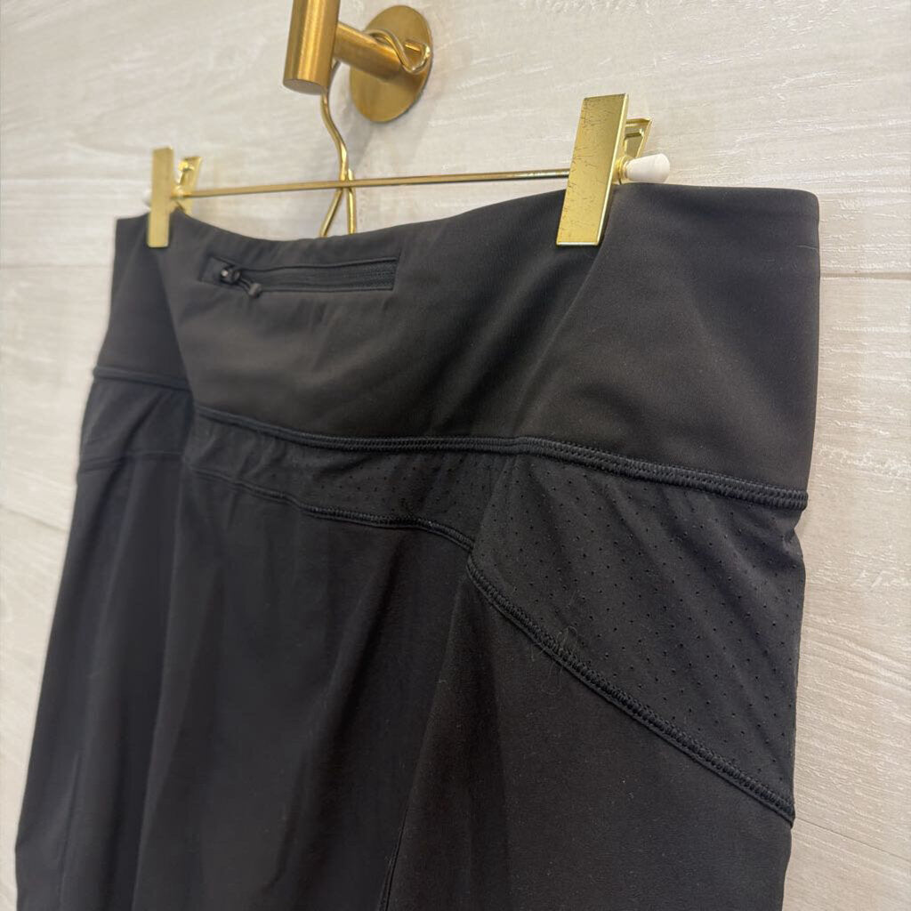 Athleta Black Skort Large