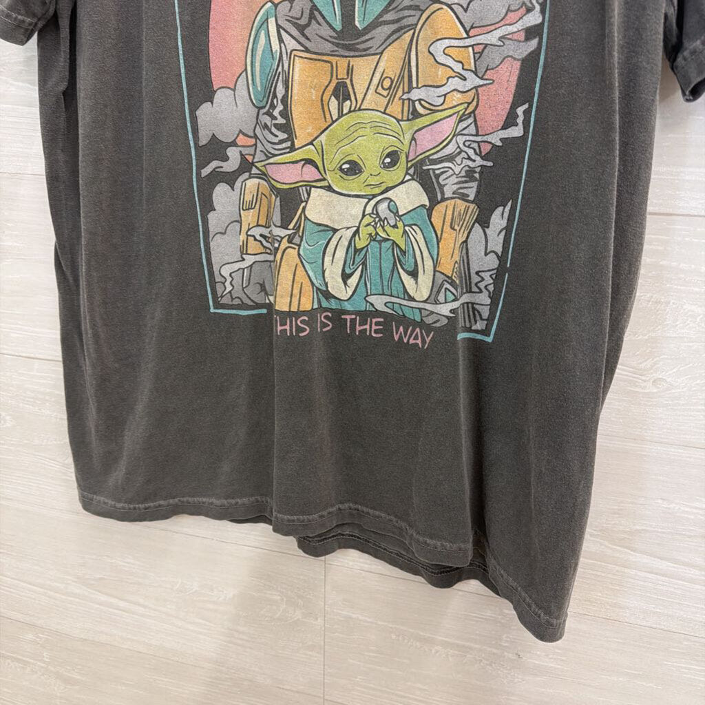 Comfort Colors Grey/ Multi The Mandalorian Short Sleeve Graphic Tee Extra Large
