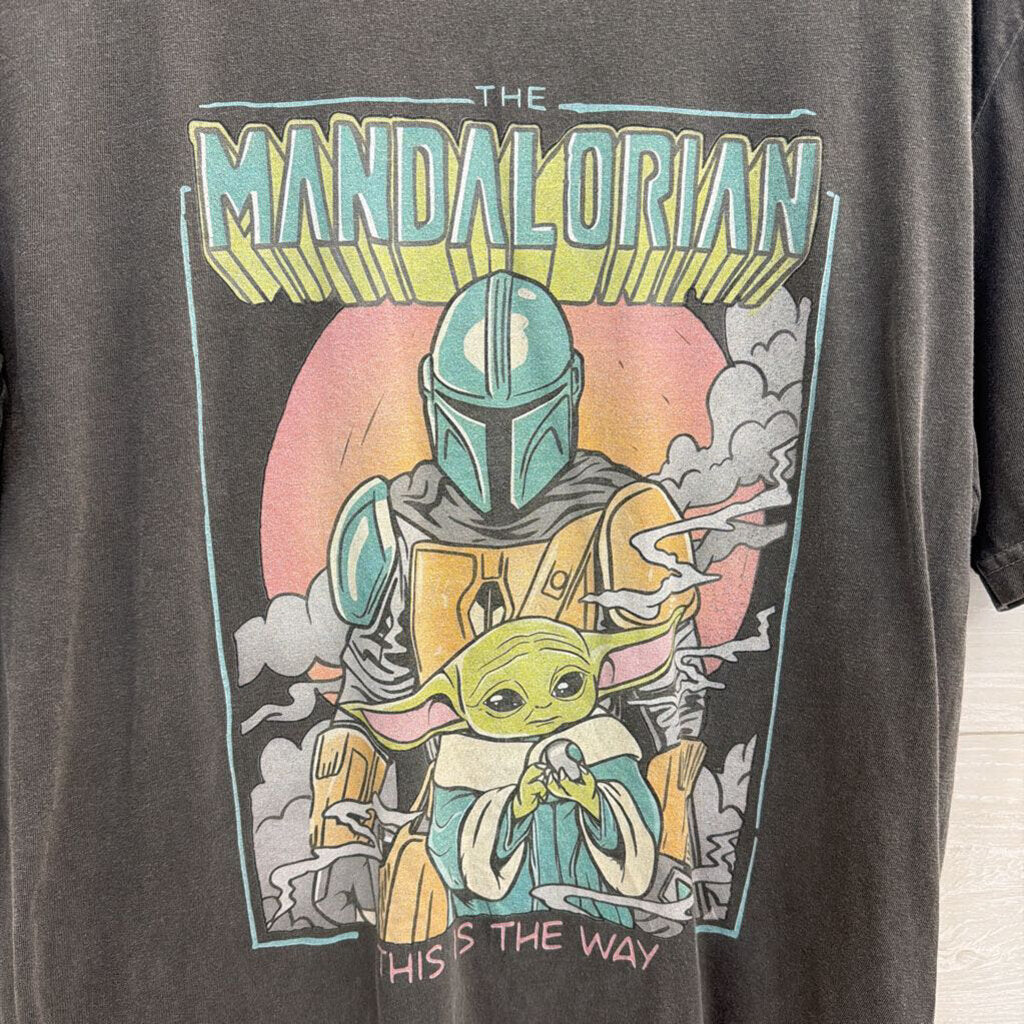 Comfort Colors Grey/ Multi The Mandalorian Short Sleeve Graphic Tee Extra Large