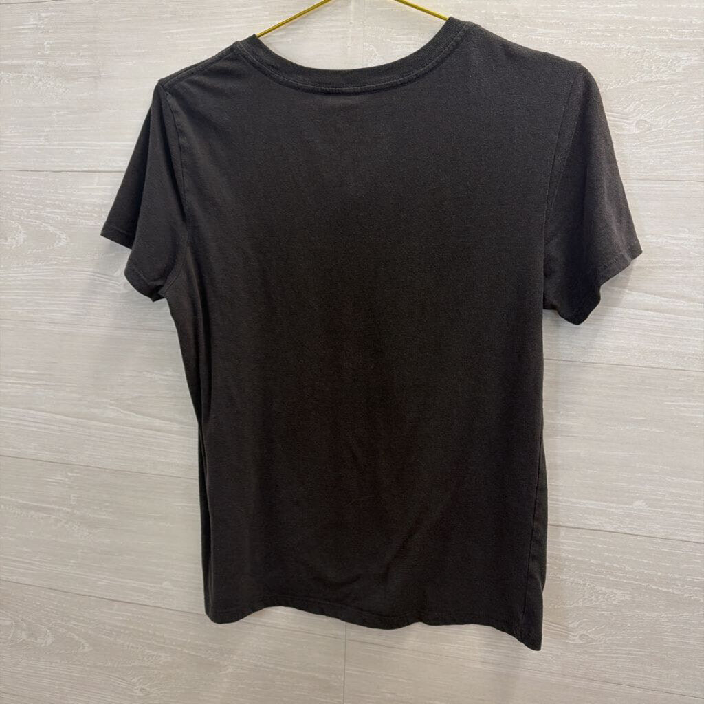 Schitt's Creek Grey Rose Apothecary Short Sleeve Graphic Tee Small