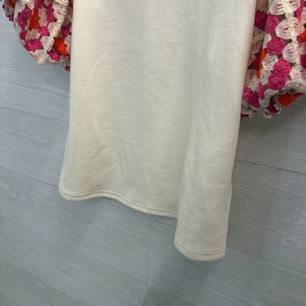 THML White/ Pink Knit Short Puff Sleeve Top Small