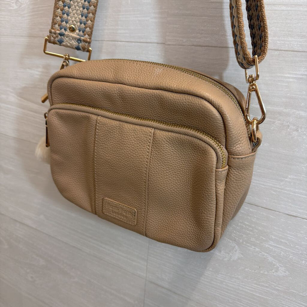 Pom Pom London Beige Leather Woven Strap Crossbody Purse