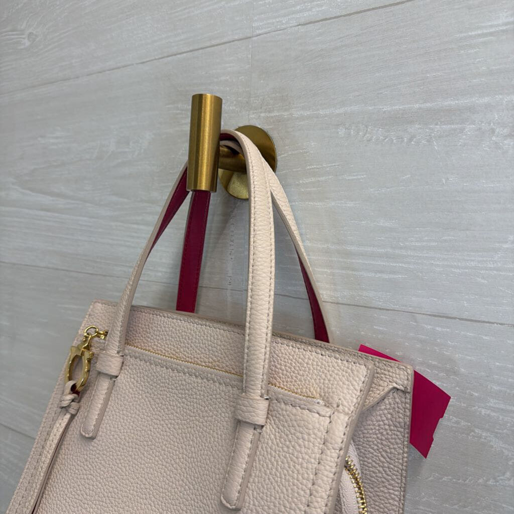 Salvatore Ferragamo Amy Small Leahter Tote Purse