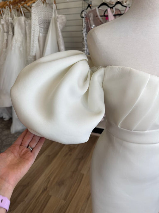 Badgley Mischka Ivory Short Puff Sleeve Midi Formal Dress 6