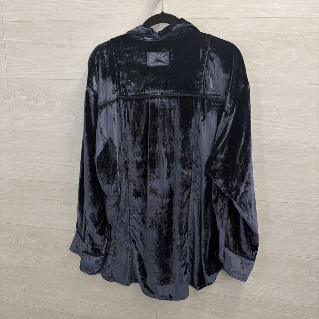 We The Free Blue Velvet Long Sleeve Collared Top Large