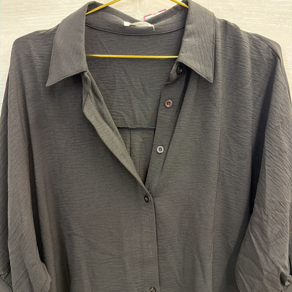 The Back Forty Black Logn Sleeve Button Down Top Small/ Medium